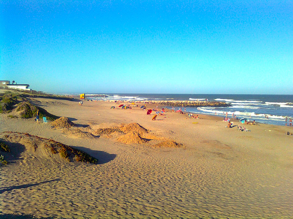 Playas y Balnearios en Mar de Cobo - Imagen: Argentinaturismo.com.ar