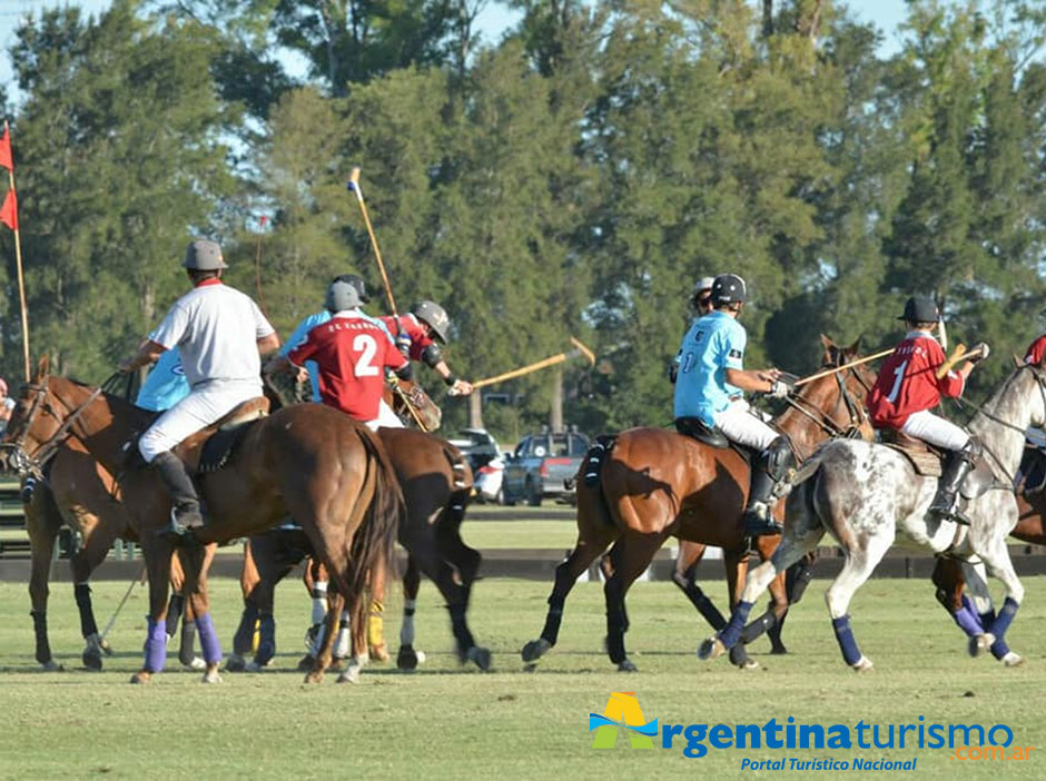 Polo en Capitn Sarmiento - Imagen: Argentinaturismo.com.ar