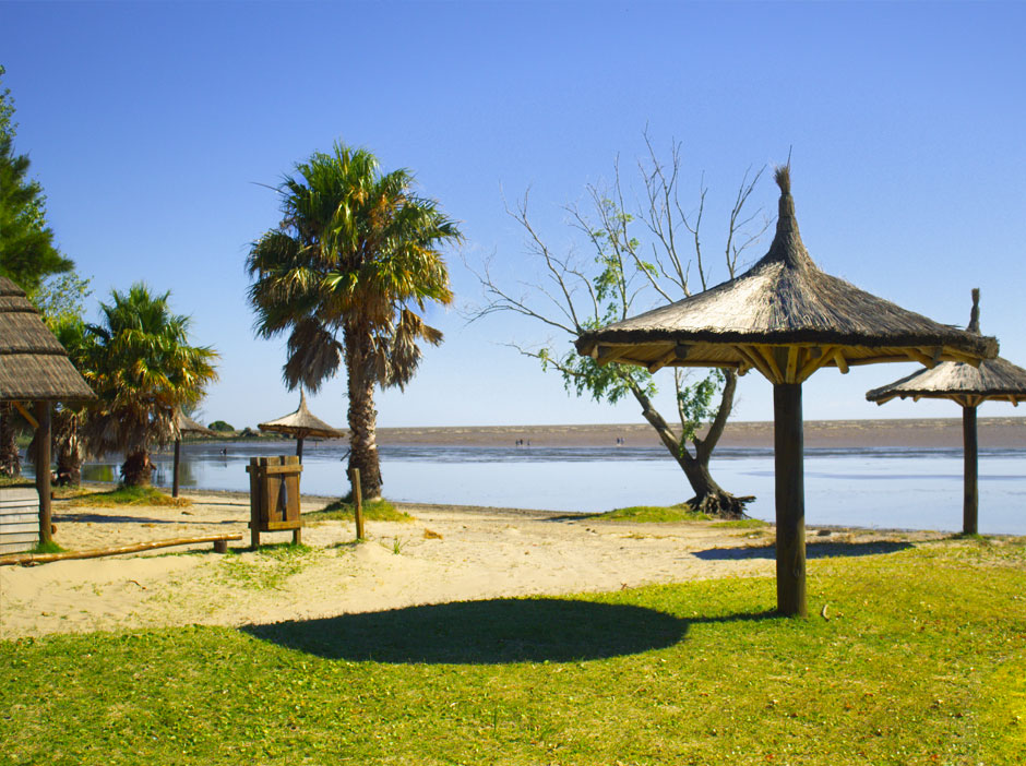 Playas y Balnearios en Punta Indio - Imagen: Argentinaturismo.com.ar
